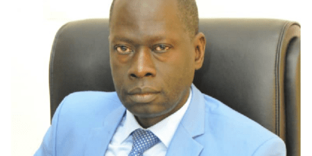 « Planification et gestion économique détournées de l’emprise des technocrates et jetées en pâture dans les mains de politiciens, plongeant le pays dans la mal gouvernance”.