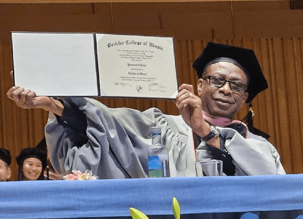 Youssou Ndour Docteur Honoris Causa de l’université Berklee Valencia- Espagne : son message de remerciement