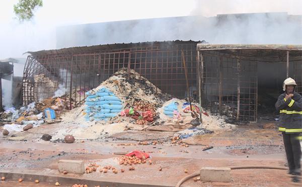 Tambacounda – L’entreprise Global business touchée par un incendie : Plus de 300 millions de pertes