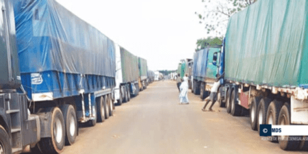Banjul autorise le passage avec balise gratuite de 353 camions sénégalais bloqués à la frontière