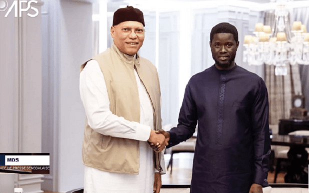 Doha : Rencontre et « Echanges constructifs » entre Bassirou Diomaye Faye et Karim Wade
