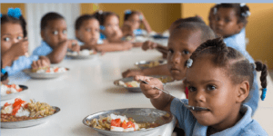 Histoire de la FAO-Source de motivation : L’alimentation scolaire, une approche qui change la donne