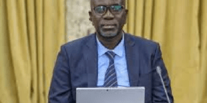 Le porte-parolat -Une fonction importante et ingrate Par Falilou Ba Expert en Communication Institutionnelle