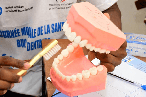 Célébration de la journée mondiale santé bucco-dentaire : le ministère de la santé et ses partenaires pour une nouvelle donne.