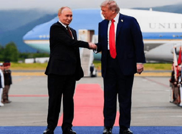 Rencontre Trump–Poutine sur l’Ukraine : un sommet à Anchorage sans accord mais riche en symboles