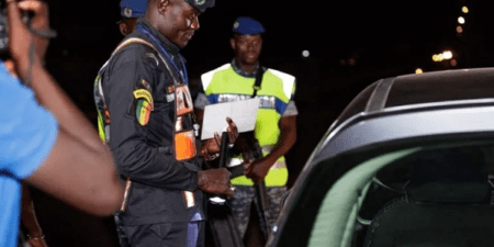 Sécurité à Dakar : une vaste opération nocturne menée avec le ministre de l’Intérieur