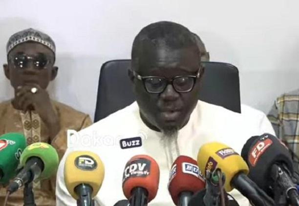 Réforme du séjour des étrangers : Tahirou Sarr propose une carte obligatoire, avec une exception pour les Gambiens