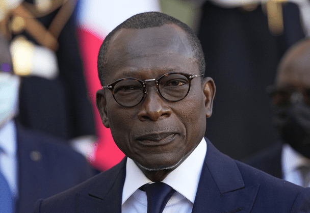 Coup d’État manqué au Bénin : Patrice Talon affirme avoir repris le contrôle et promet des sanctions