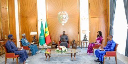 Dialogue social : le président Bassirou Diomaye Faye échange avec la CSA, Pouvoir d’achat et secteurs sociaux au cœur des échanges