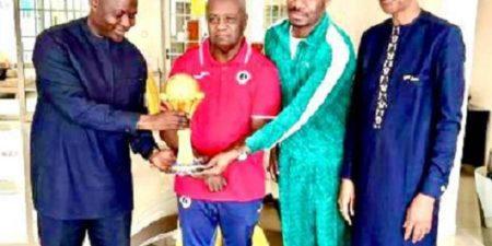 CAN 2025 : la FSF honore Saër Dieye Seck, figure historique du football sénégalais