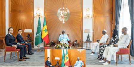 Raffinerie d’or de Diamniadio : un levier stratégique pour la transformation locale, le président  Faye reçoit Recit Sinanli, DG du groupe turc Sinanli