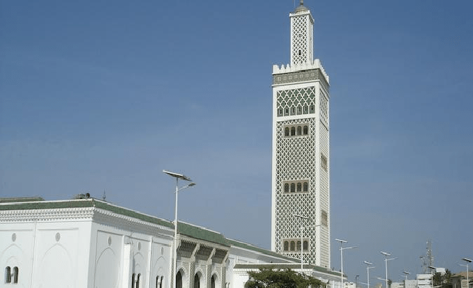 Korité : quand le manque de retenue ternit l’esprit de la République- Par Lababa Faye