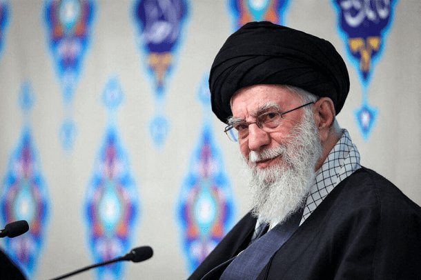 Iran : après la mort d’Ali Khamenei, une succession incertaine sous haute tension pour le moment