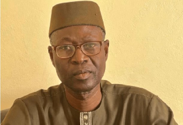*Développement Economique Durable : L&rsquo; Alliance Du Repositionnement Stratégique Et Du Développement Endogène*  Par Pr Amath Ndiaye – FASEG-UCAD