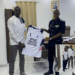 Finale de la Coupe du Maire avec le soutien de sa hiérarchie: L&rsquo;AS Police remet un maillot symbolique à son Directeur général