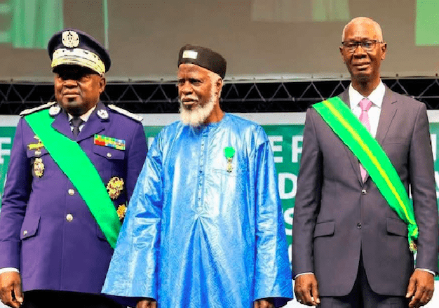 Hommage à un homme de valeur : Le Sénégal distingue Oustaz Alioune Sall en l&rsquo;élevant au rang de Chevalier de l&rsquo;Ordre national du Lion
