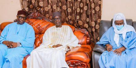 Reçus par Thierno Bachir Tall :  Le Premier ministre et le ministre de l&rsquo;Intérieur en visite chez le Khalife de la famille Tall à Louga