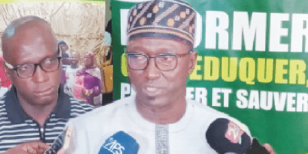 Alimentation de rue : le Dr Mamadou Ndiaye appelle à renforcer l’hygiène et le contrôle de l’eau