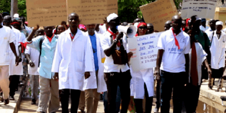 Grève dans la santé : And Gueusseum revendique un taux de suivi de 80 à 100 %, maintient la pression
